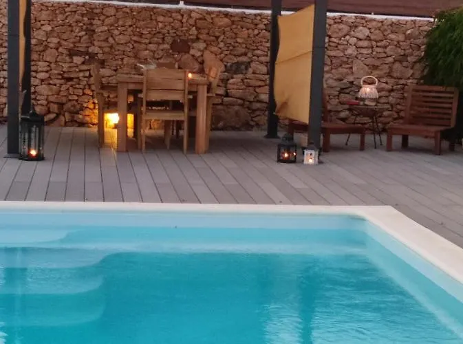 Chalet Casa Bermeja - *