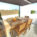 Casa Bermeja - *