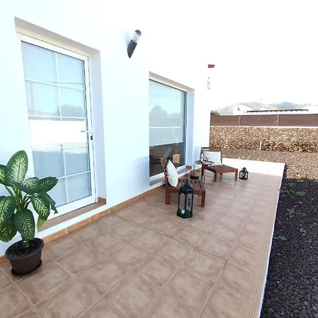 Casa Bermeja - *