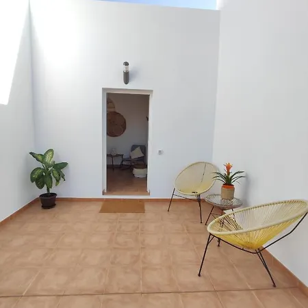 Casa Bermeja - *